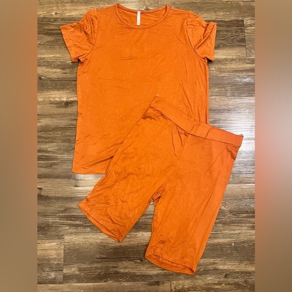 Rust Orange Short Set - Picture 4 of 4